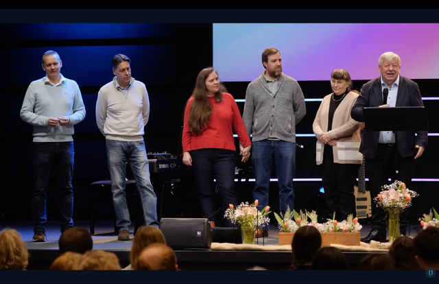 Tím Alexandra Barkóciho na pódiu